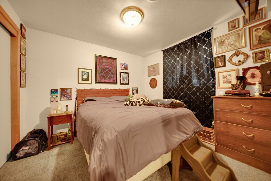 More Photos Of 625 E 1st St, Akron Hotel For Sale