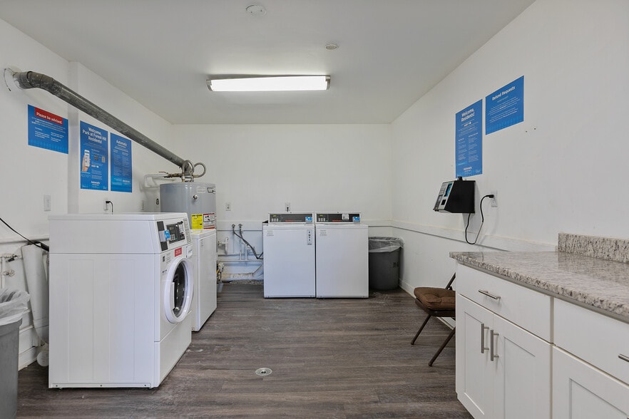 More Photos Of 3900 Forest Hill Ave, Richmond Apartments For Sale