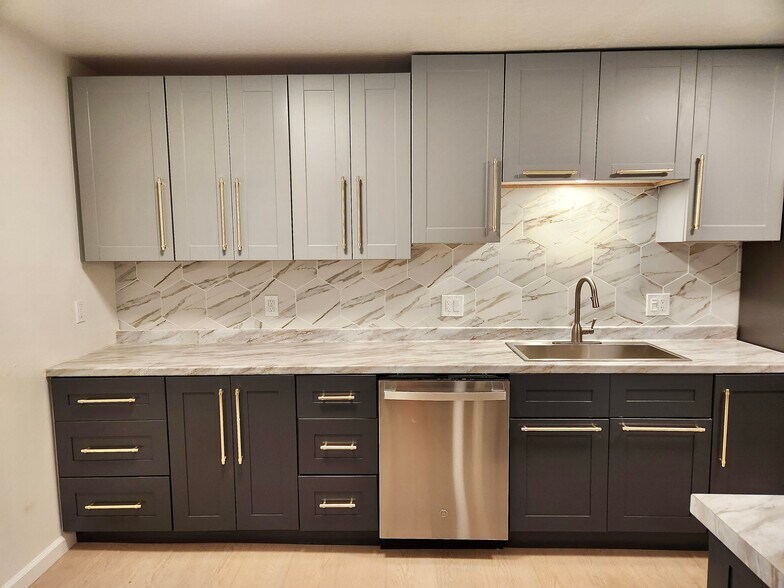 More Photos Of 866 Southwood Blvd, Incline Village Apartments For Sale