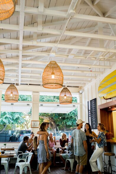 More Photos Of 65 Hana Hwy, Paia Restaurant For Lease