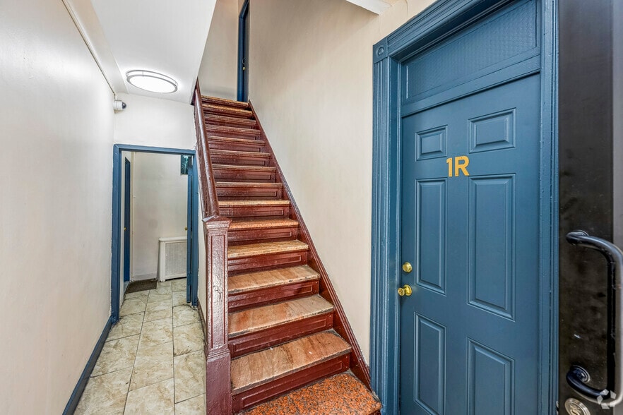 More Photos Of 190 Rockaway Ave, Brooklyn Apartments For Sale