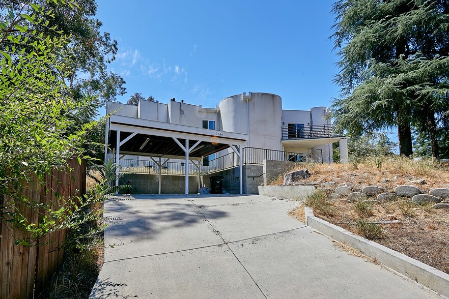 More Photos Of 7744-7754 McGroarty St, Tujunga Schools For Sale