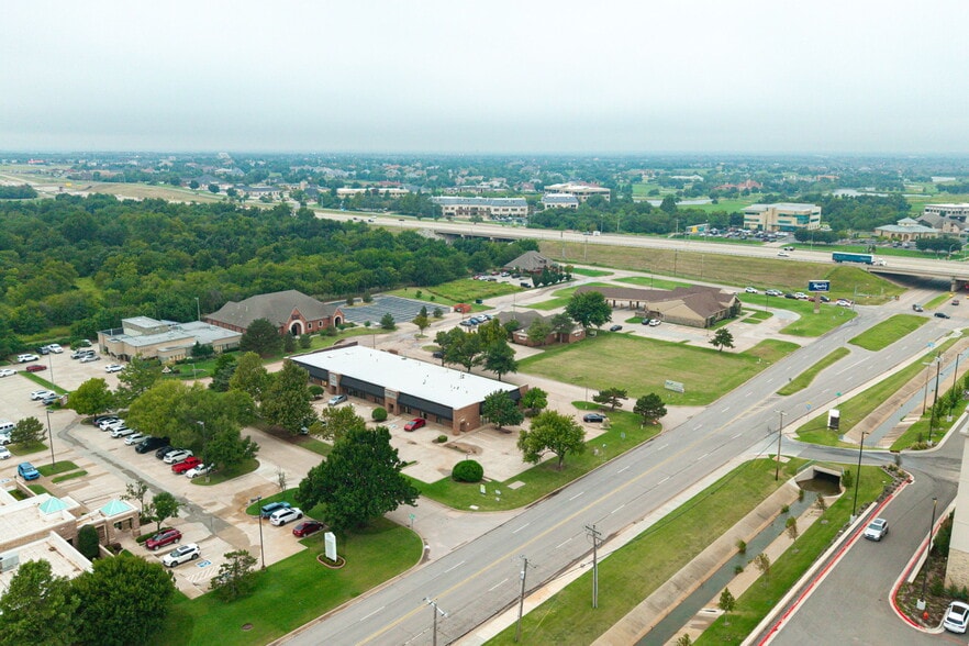 More Photos Of 4509-4513 Memorial Cir, Oklahoma City Office For Sale