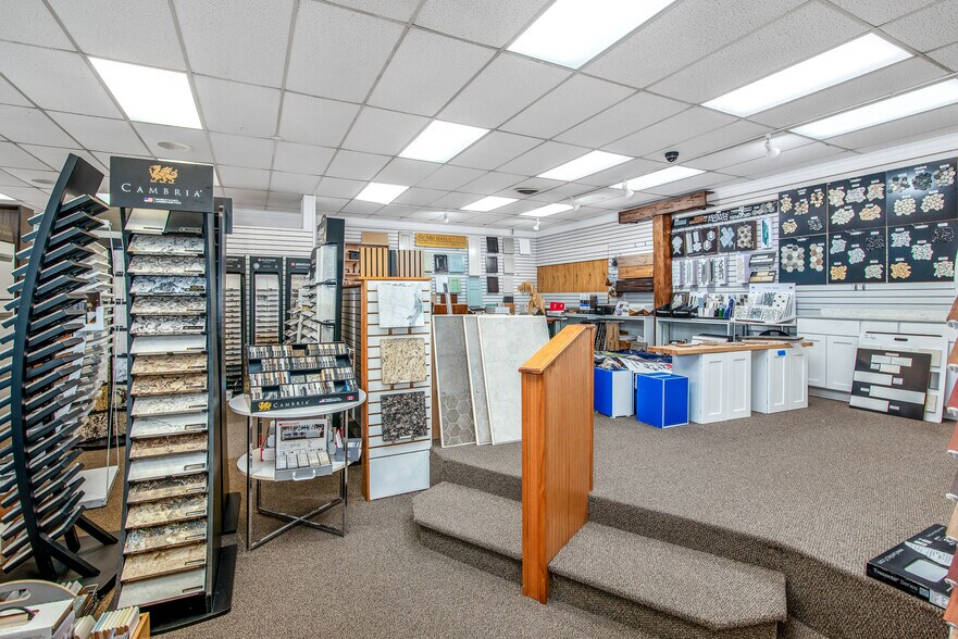 More Photos Of 100 N Talbot St, Saint Michaels Storefront For Sale