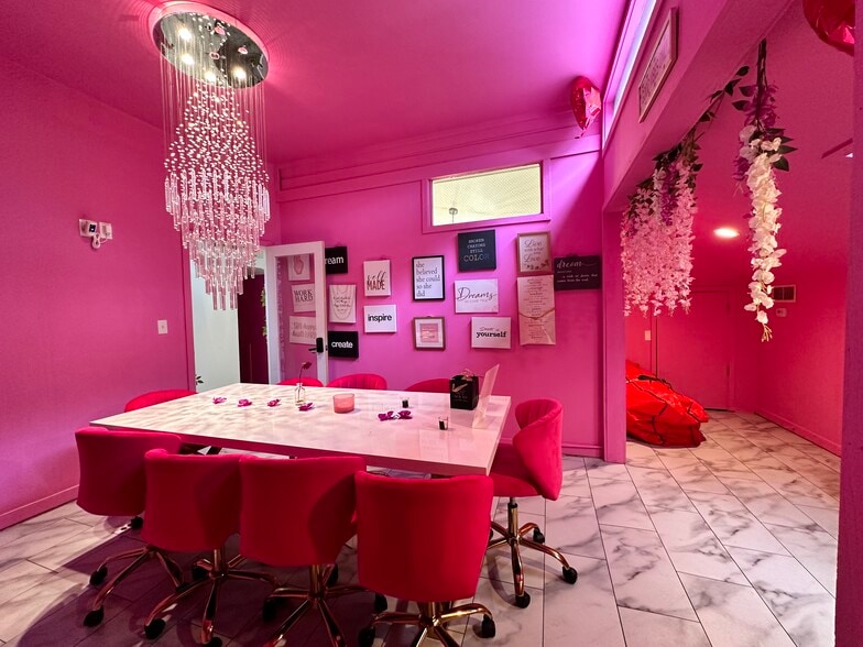 More Photos Of 1977 N Park Pl SE, Atlanta Medical For Sale