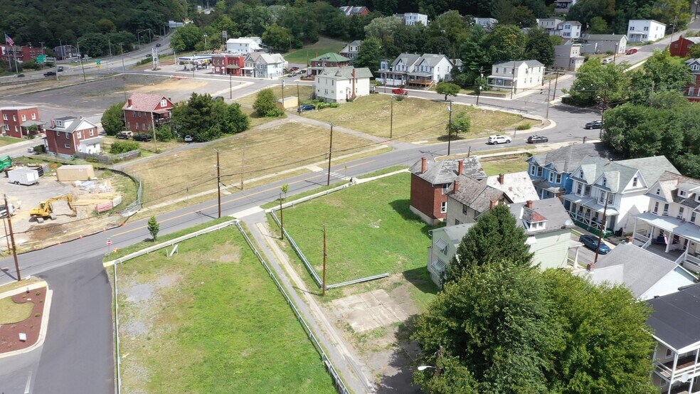 More Photos Of 231 Williams St, Cumberland Land For Sale