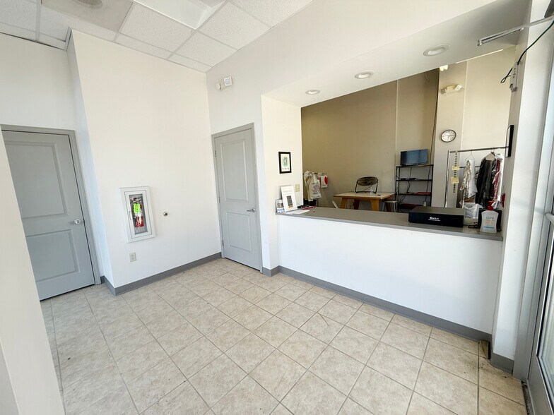 More Photos Of 475 Oakland St, Morgantown Dormitory For Lease