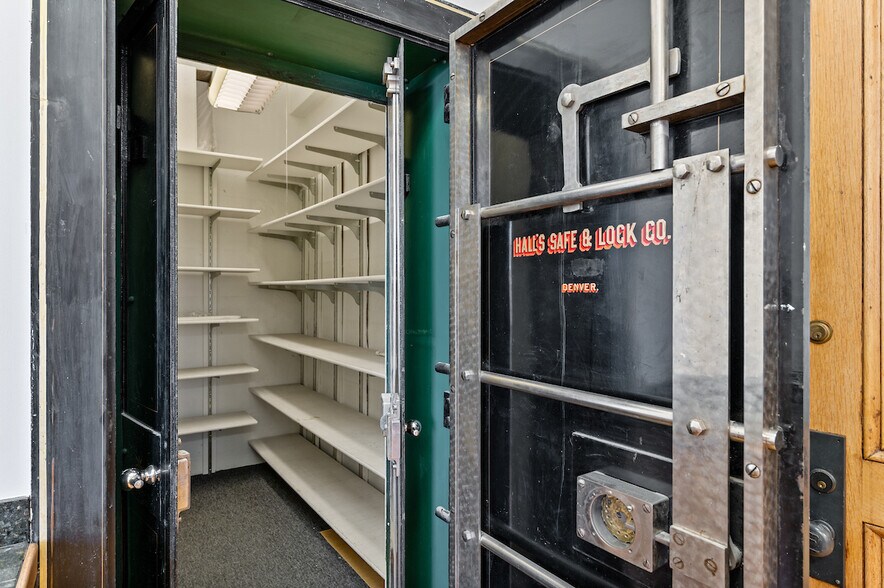 More Photos Of 730 17th St, Denver Office For Sale