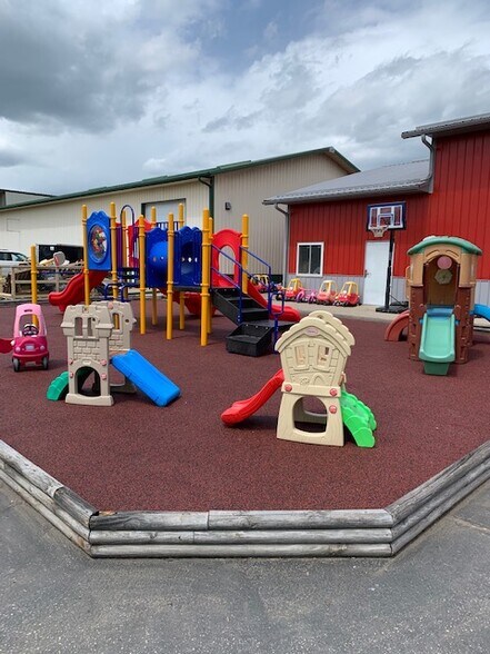 More Photos Of , Boscobel Unknown For Sale