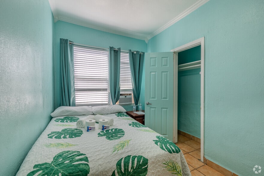 More Photos Of 508 W 1st Ave, Hialeah Multifamily For Sale