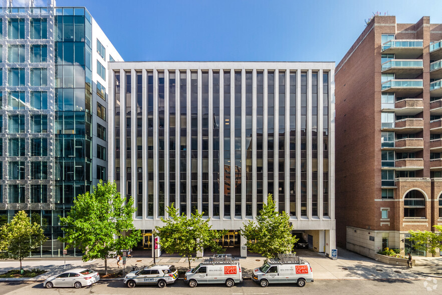 Primary Photo Of 2120 L St NW, Washington Medical For Lease