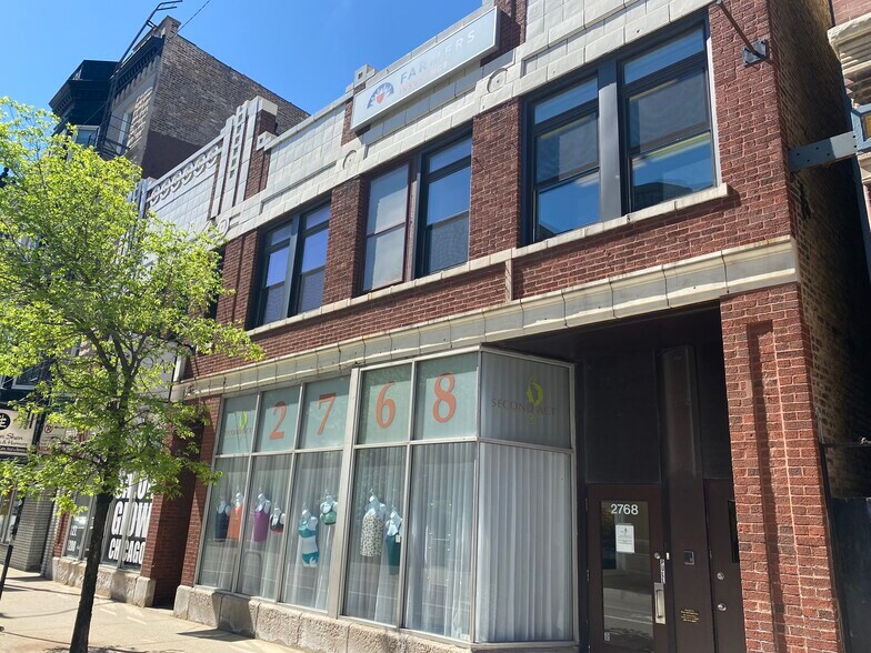 More Photos Of 2766-2770 N Lincoln Ave, Chicago Storefront Retail Office For Sale