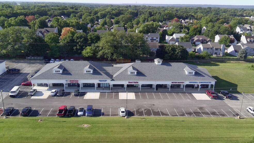 More Photos Of 3502-3530 W Willow Knolls Dr, Peoria Storefront For Lease