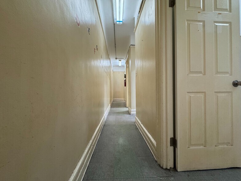 More Photos Of 4260 Broadway, New York Apartments For Lease