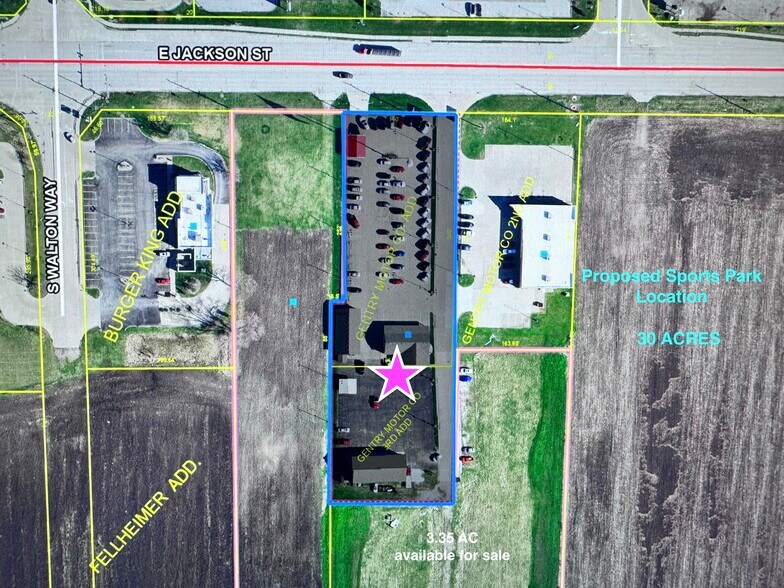 More Photos Of 1719 E Jackson St, Macomb Auto Dealership For Sale