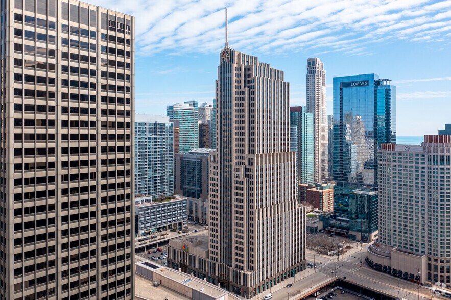 More Photos Of 455 N Cityfront Plaza Dr, Chicago Office For Lease