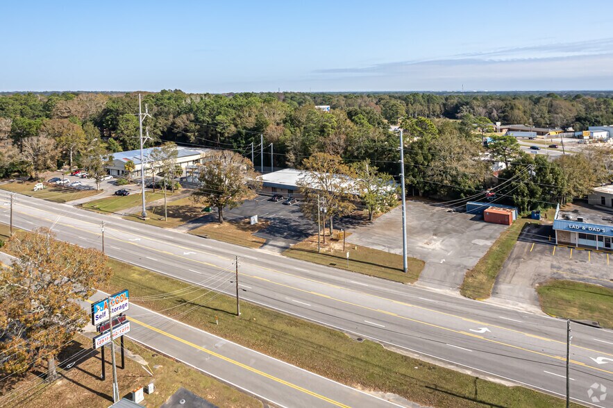 More Photos Of 3315 Demetropolis Rd, Mobile Office For Sale