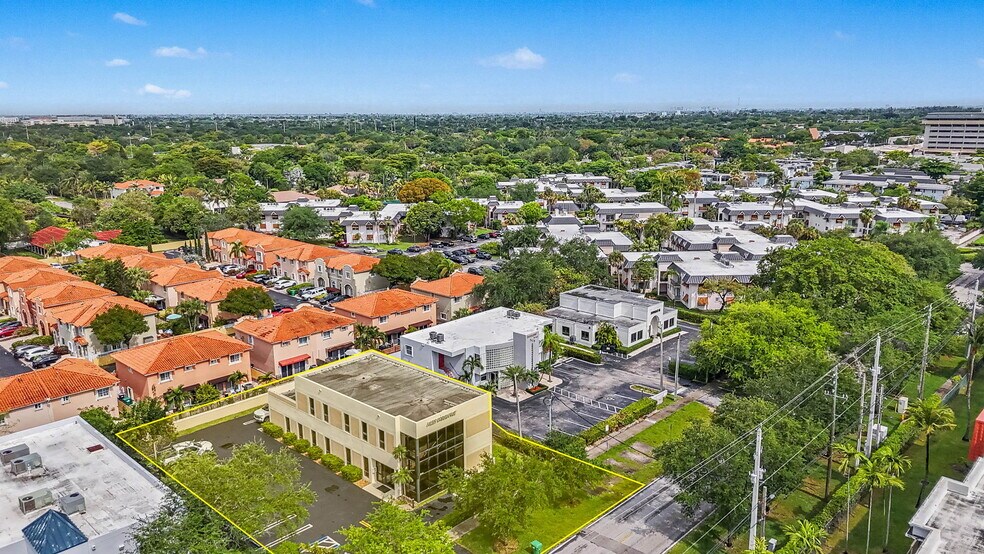 More Photos Of 9440 SW 77th Ave, Miami Office For Sale