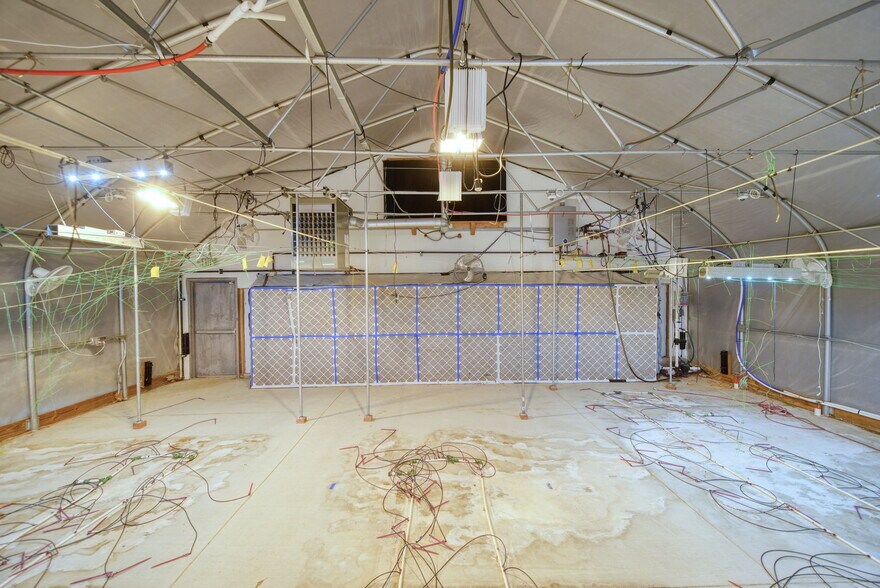 More Photos Of 15379 Howard Rd, Hanover Flex For Sale