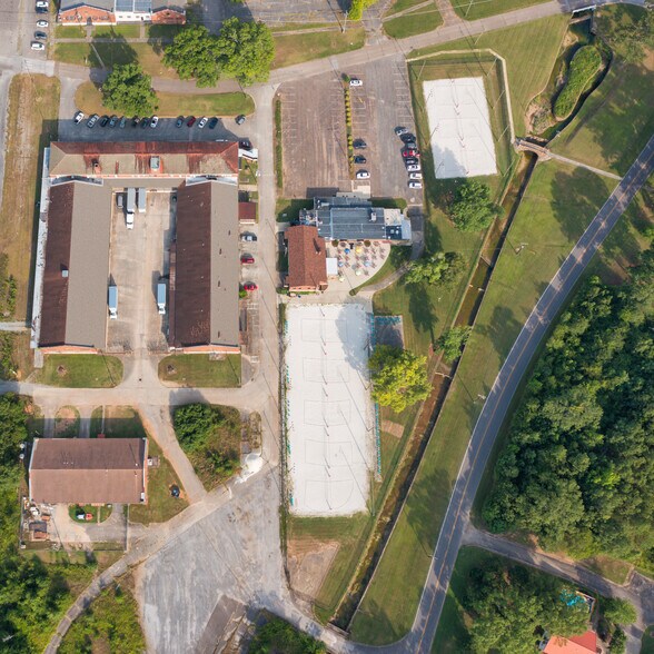 More Photos Of 100 Symphony Way, Anniston Sports And Entertainment For Sale