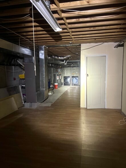 More Photos Of 451-453 N 12th St, Philadelphia Apartments For Sale