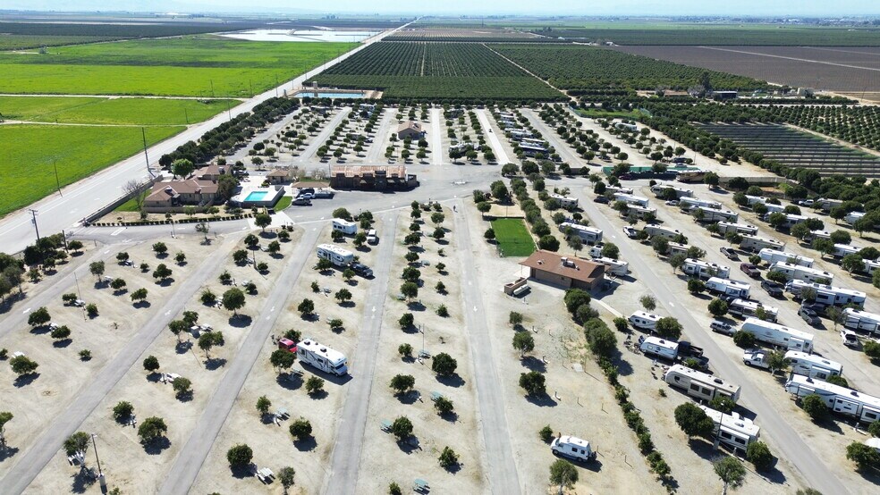 More Photos Of 1452 S Edison Rd, Bakersfield Trailer Camper Park For Sale