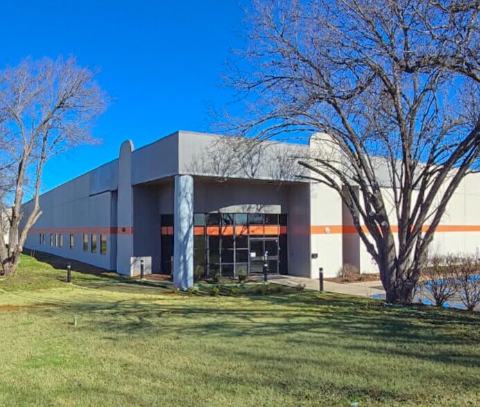 Primary Photo Of 101 Electronics Blvd SW, Huntsville Industrial For Lease