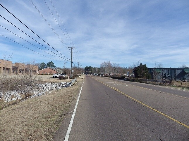 More Photos Of Louisville, Lynn Lane & Academy Rd, Starkville Land For Sale