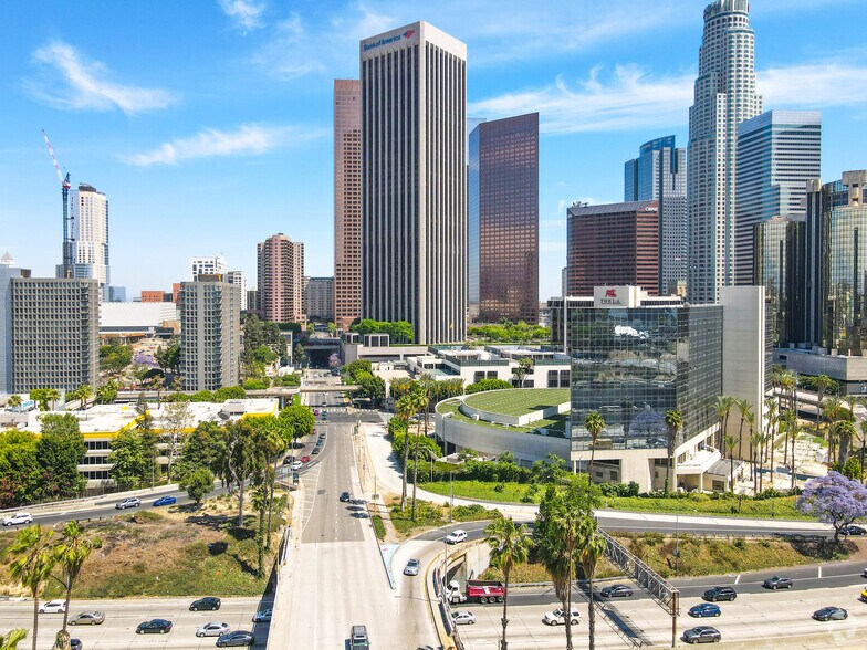 More Photos Of 333 S Hope St, Los Angeles Office For Lease