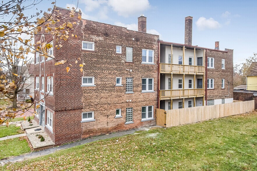 More Photos Of 3498 Bosworth Rd, Cleveland Apartments For Sale
