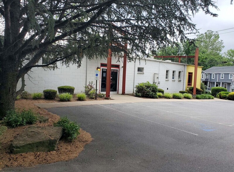 More Photos Of 4122 Nazareth Pike, Bethlehem Freestanding For Sale