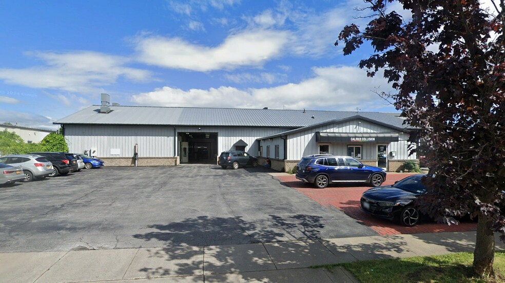 Primary Photo Of 1430 Lincoln Ave, Utica Auto Repair For Sale