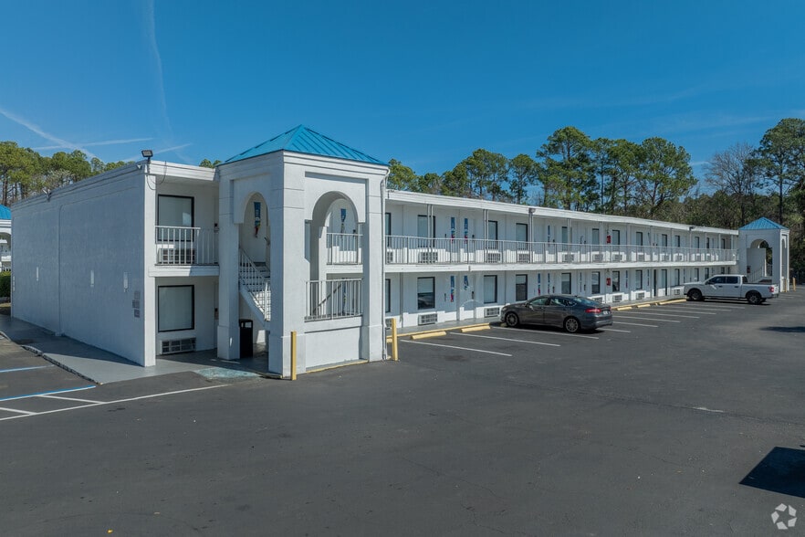 More Photos Of 1153 Airport Rd, Jacksonville Hotel For Sale