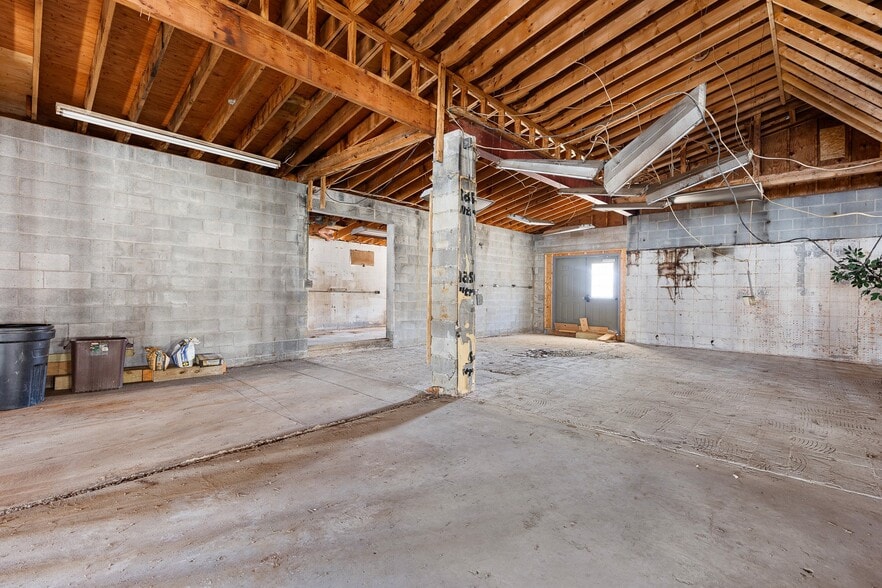 More Photos Of 1524 Conowingo Rd, Rising Sun Restaurant For Sale