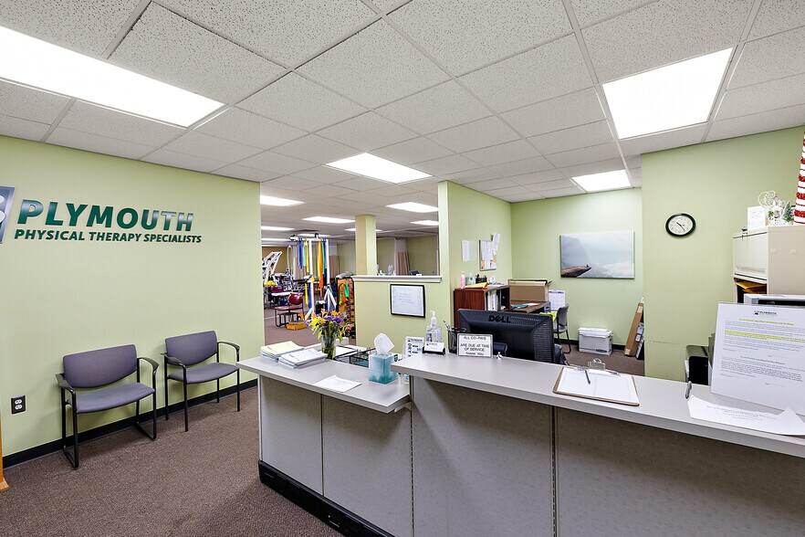 More Photos Of 1794 N Lapeer Rd, Lapeer Medical For Sale