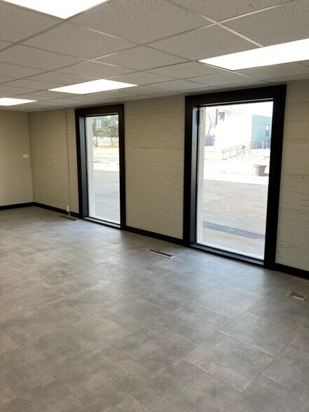 More Photos Of 324 N 19th St, Guthrie Office For Lease