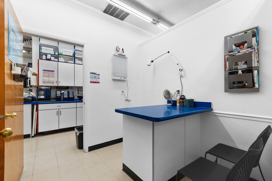 More Photos Of 208 S Washington Blvd, Ogden General Retail For Sale