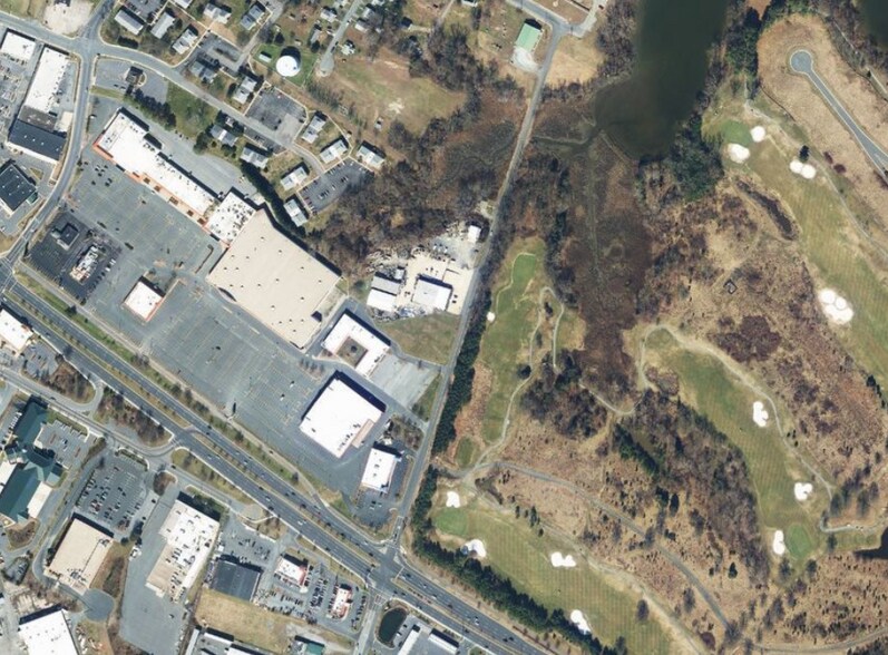 More Photos Of Woods Rd, Cambridge Land For Sale