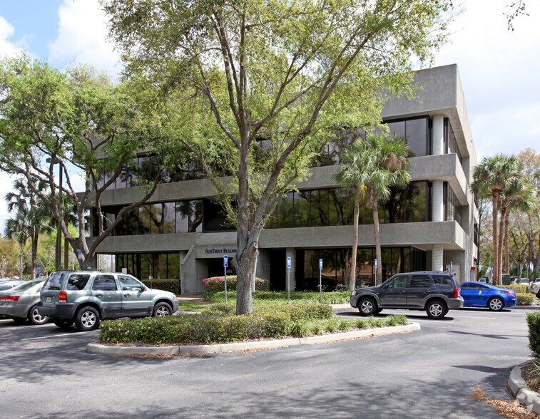 More Photos Of 350 N Lake Destiny Dr, Maitland Office For Lease