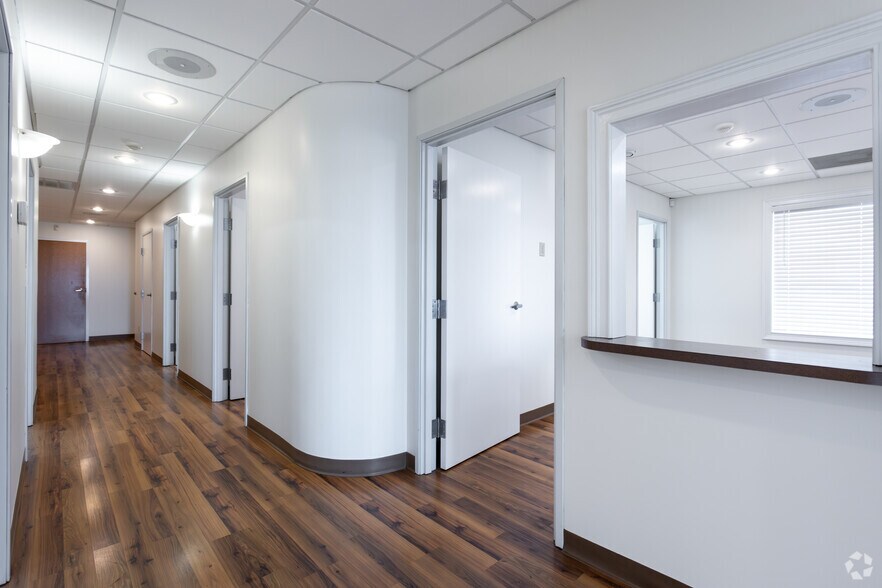 More Photos Of 922 E Jefferson St, Americus Medical For Lease