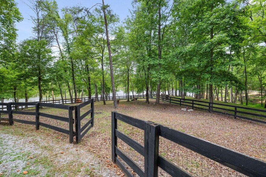 More Photos Of 2200 Martins Ford Rd, Dahlonega Specialty For Sale