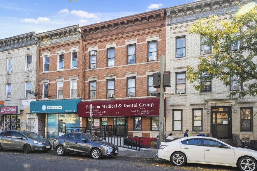 Primary Photo Of 1670 Putnam Ave, Ridgewood General Retail For Lease