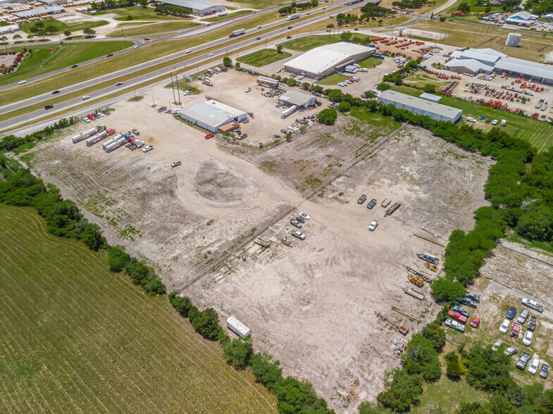 More Photos Of 2912 E Bypass SH 6, Bryan Land For Lease