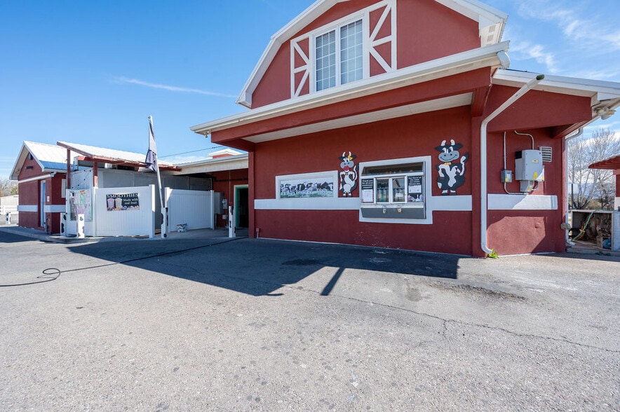 Primary Photo Of 581 29 Rd, Grand Junction General Retail For Sale