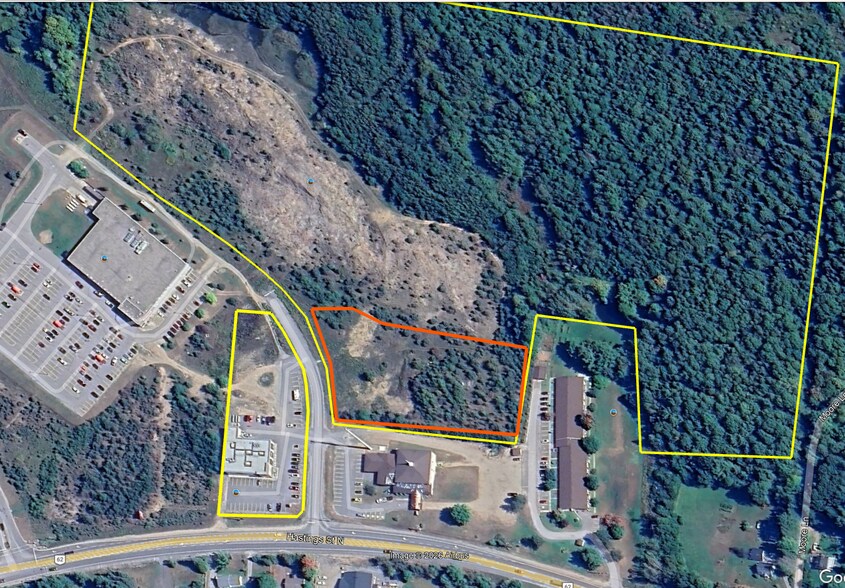 More Photos Of 312 Hastings St N, Bancroft Land For Lease