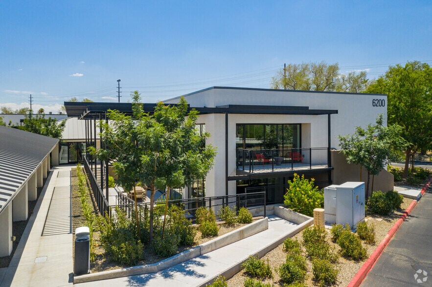 More Photos Of 6320 E Thomas Rd, Scottsdale Unknown For Lease