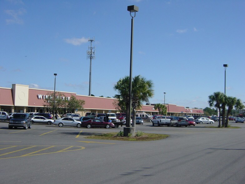 More Photos Of 1500-1630 Lake Trafford Rd, Immokalee General Retail For Lease