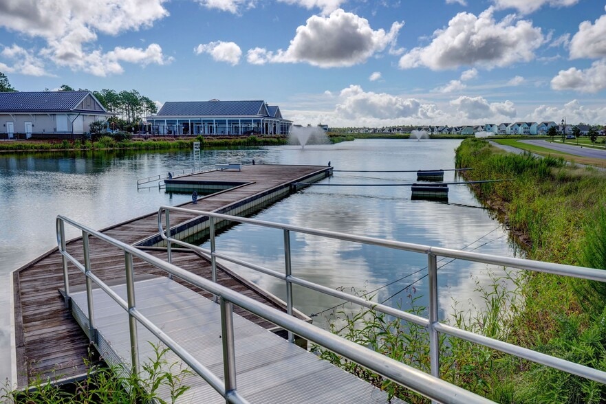 More Photos Of 162 Dugger Ln, Wilmington Apartments For Sale