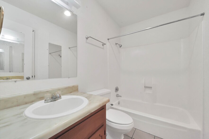 More Photos Of 3002 Pasadena Blvd, Pasadena Apartments For Sale