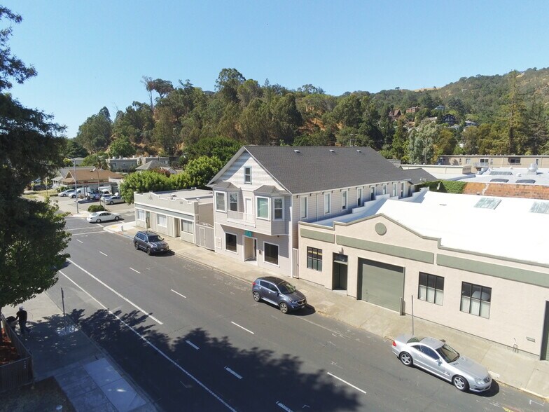 More Photos Of 820-822 Alhambra Ave, Martinez Office For Sale
